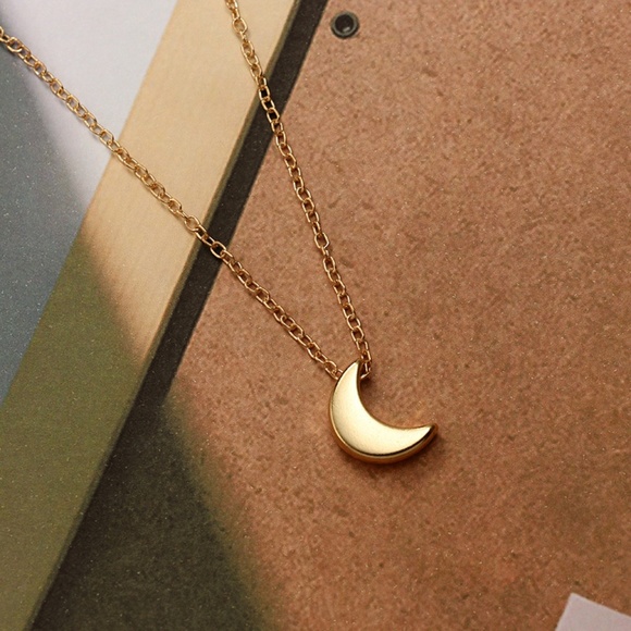 NEW moon necklace - Picture 6 of 7